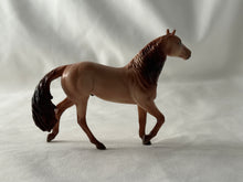 Load image into Gallery viewer, Breyer Mystery Horse Surprise Quarter Horse