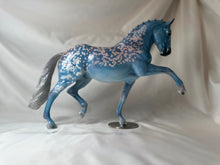 Load image into Gallery viewer, Breyerfest Seize the Day Glossy Decorator